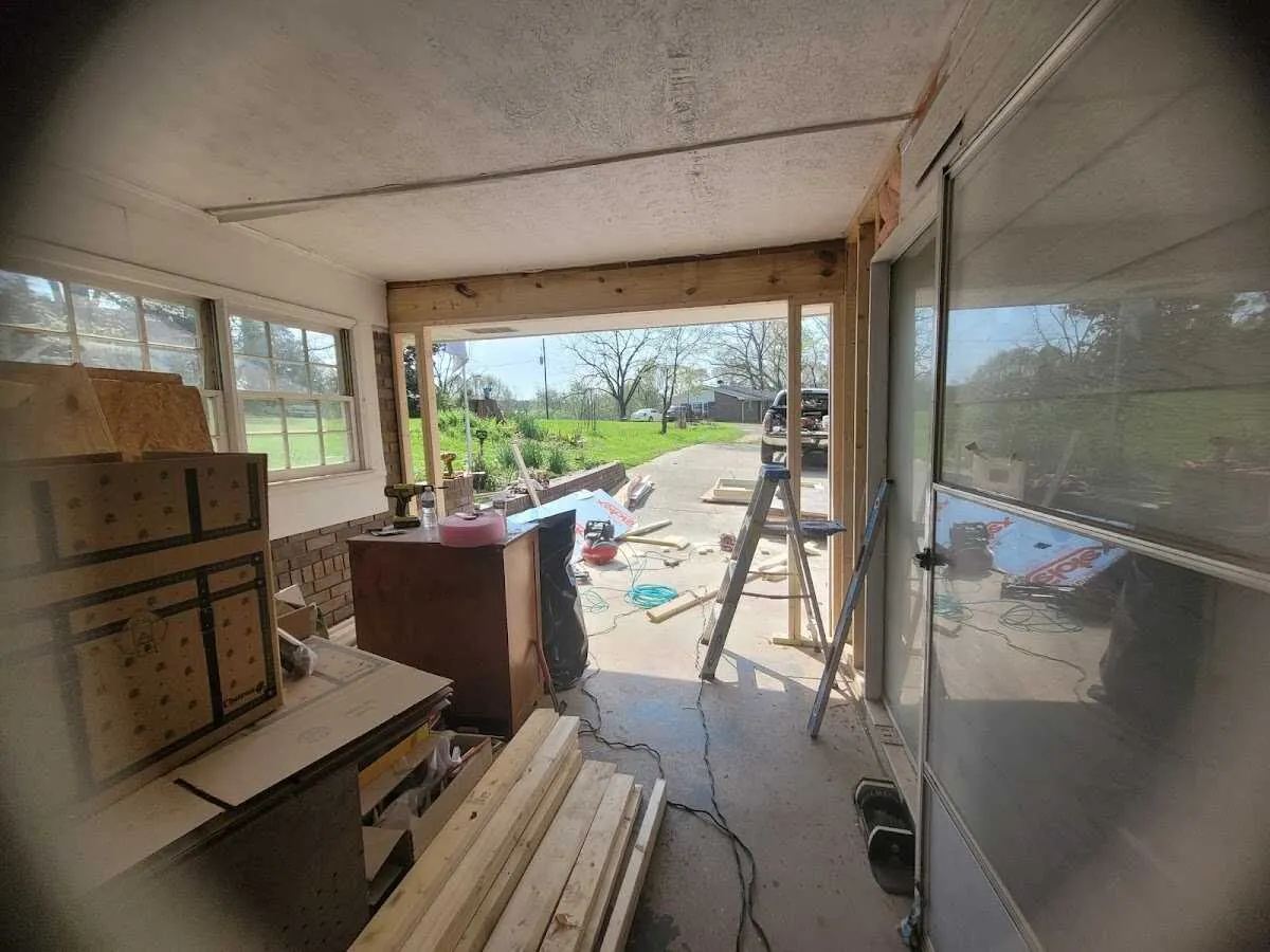 Air movers and dehumidifier for Water Mitigation Services in Summit Park